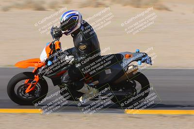 media/Oct-08-2022-SoCal Trackdays (Sat) [[1fc3beec89]]/Turn 9 Inside (10am)/